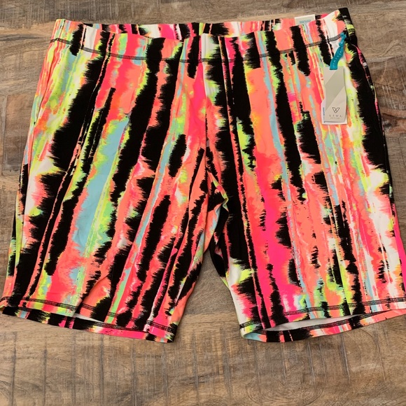 Lane Bryant Pants - Lane Bryant Livi Active Active Knee Short